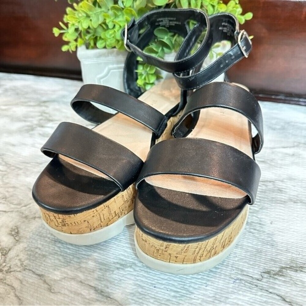 Madden Girl Black Salina Cork Look Wedge FlatForm Sporty Sandal Sz 9 - Picture 8 of 16